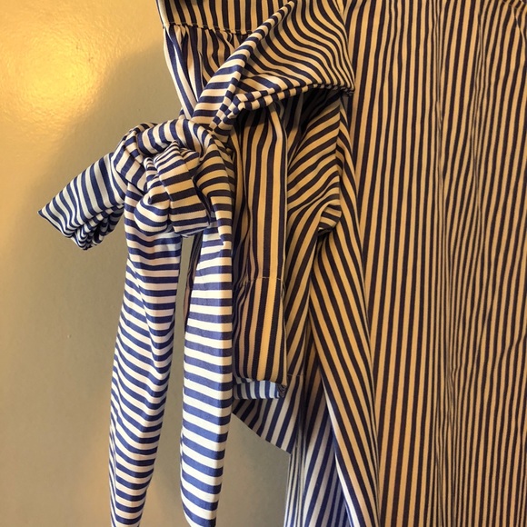 Off the Shoulder Dress! - Picture 3 of 3